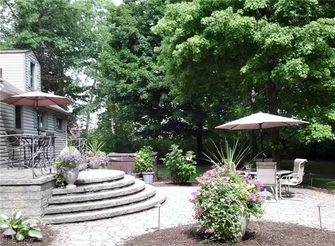 36725 Aurora Rd, Solon, OH 44139 photo 4