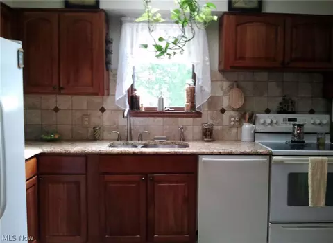 36725 Aurora Rd, Solon, OH 44139 photo 13