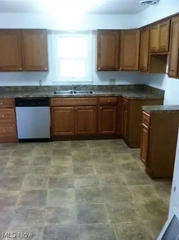 1171 Bell, Elyria, OH 44035 photo 3