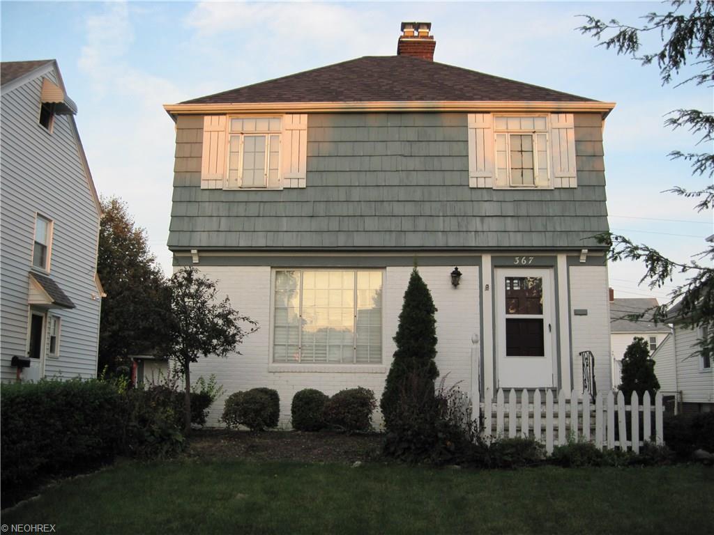 367 E 211th St, Euclid, OH 44123 photo 2