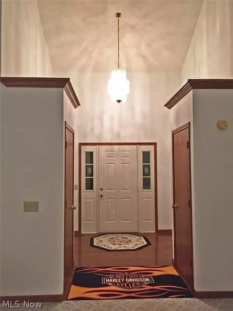 5785 Tyro St NE, Canton, OH 44721 photo 5