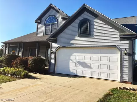 5785 Tyro St NE, Canton, OH 44721 photo 2