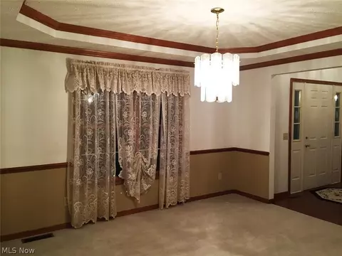 5785 Tyro St NE, Canton, OH 44721 photo 8