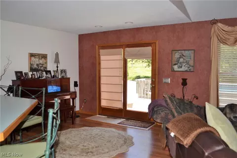1524 Dunkeith Dr NW, Canton, OH 44708 photo 27