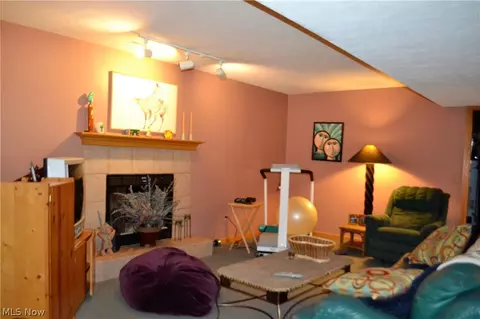 1524 Dunkeith Dr NW, Canton, OH 44708 photo 14