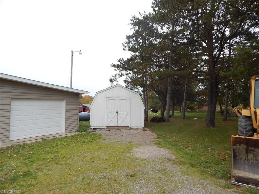 4656 Egypt Rd, Willard, OH 44890 photo 4