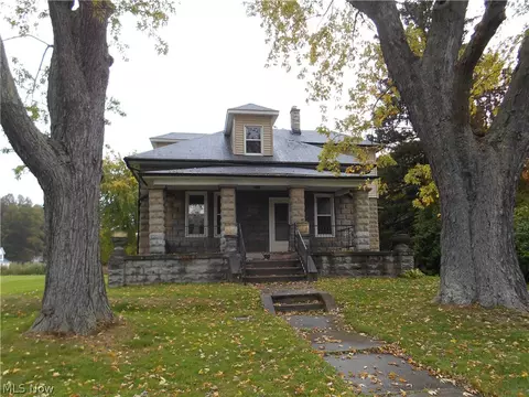 645 E Ohio Ave, Sebring, OH 44672 photo 2