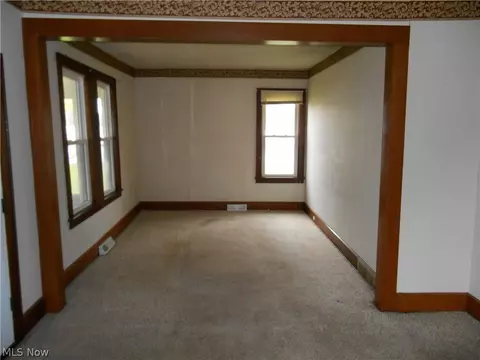 645 E Ohio Ave, Sebring, OH 44672 photo 11