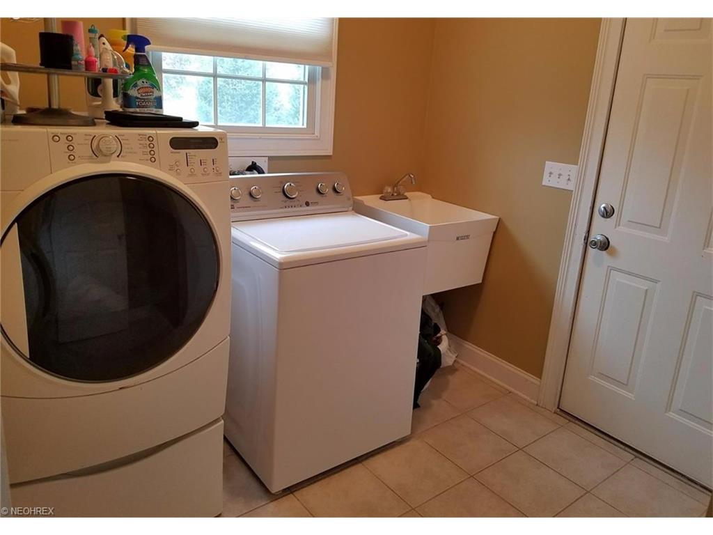 705 Kingfisher Ct, Huron, OH 44839 photo 8