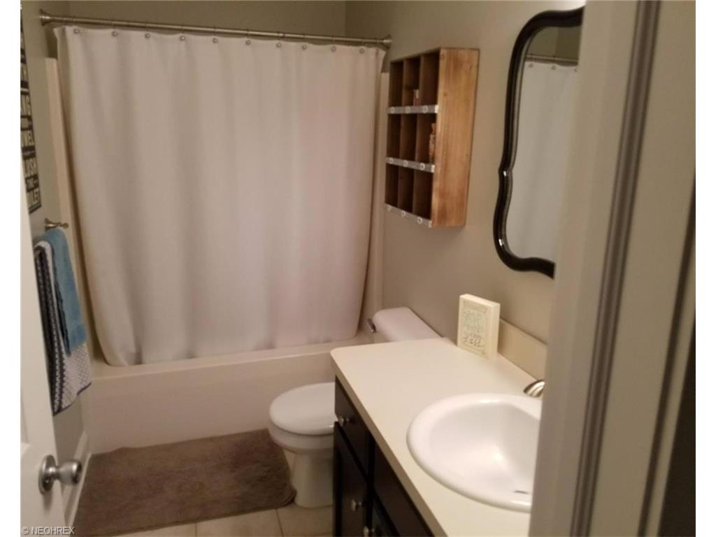 705 Kingfisher Ct, Huron, OH 44839 photo 17