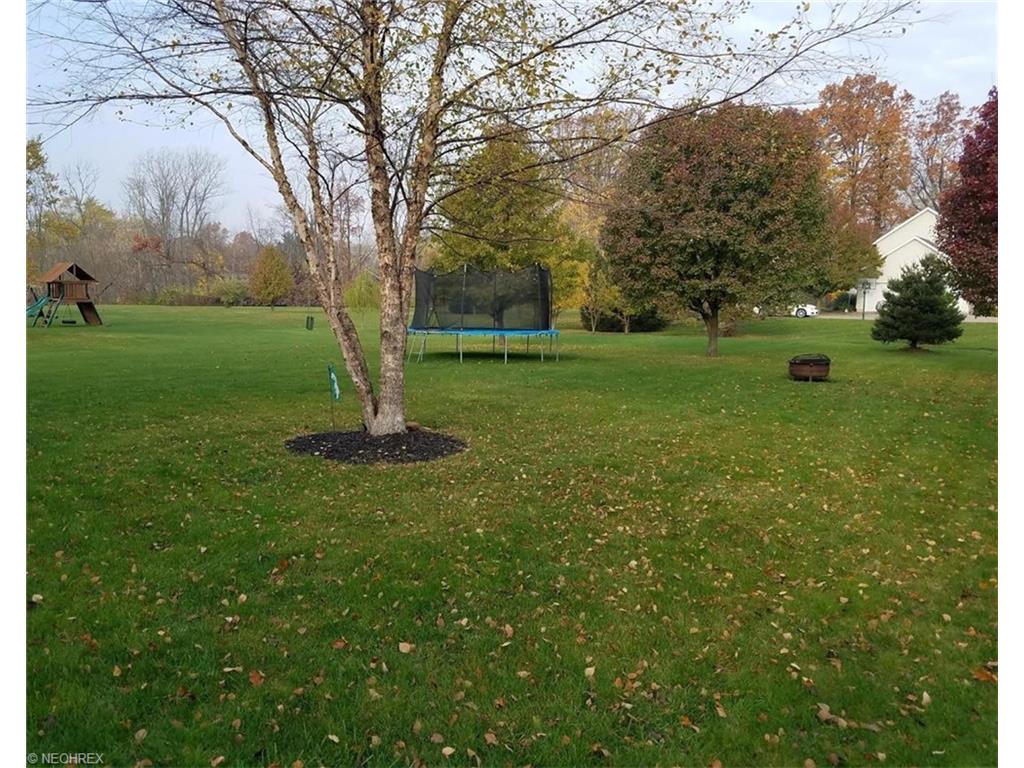 705 Kingfisher Ct, Huron, OH 44839 photo 3