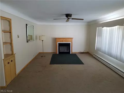 14400 Summit Ave, Maple Heights, OH 44137 photo 4