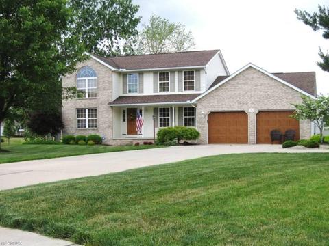 811 Kennedy Dr, Willard, OH 44890 photo 1