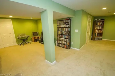308 Kansas Ave, Elyria, OH 44035 photo 24