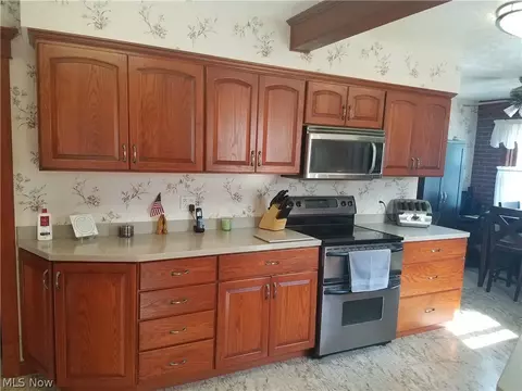 5832 Granger Rd, Ashtabula, OH 44004 photo 5