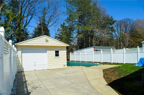 3116 Hearthstone, Parma, OH 44134 photo 17
