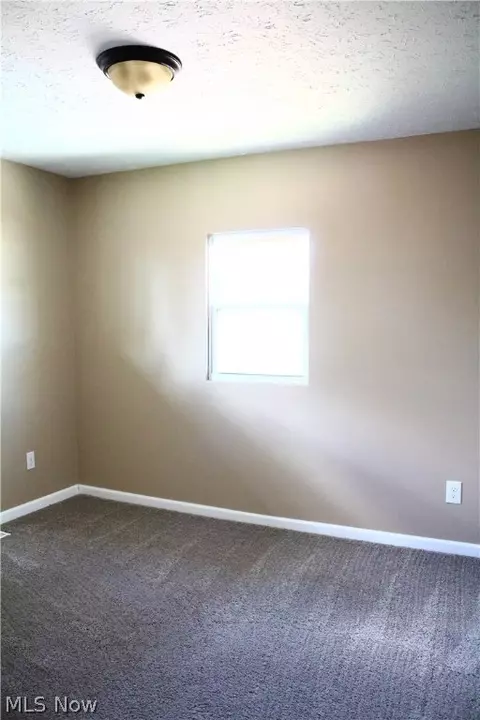 238 Harvard Ave, Elyria, OH 44035 photo 9