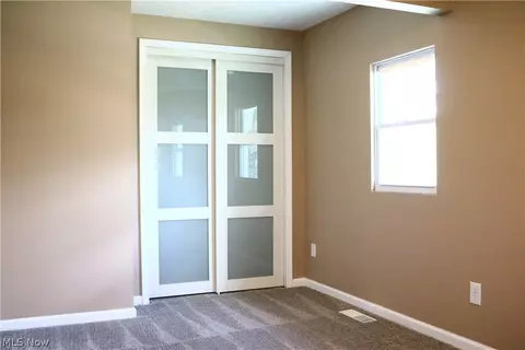 238 Harvard Ave, Elyria, OH 44035 photo 8