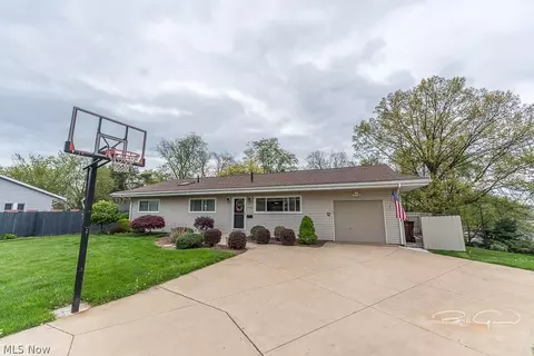4556 3rd St NW, Canton, OH 44708 photo 2