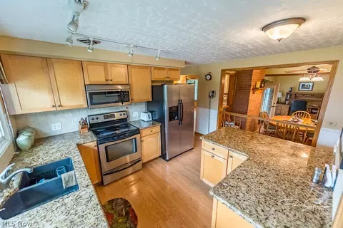 4556 3rd St NW, Canton, OH 44708 photo 7