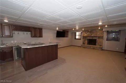 1296 Briarhill Dr, Akron, OH 44333 photo 18