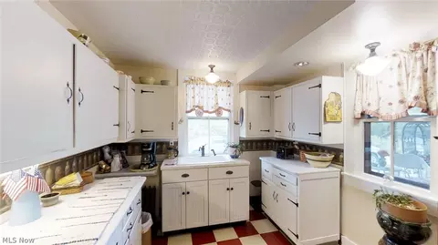 781 Howard Rd, Ashtabula, OH 44004 photo 13