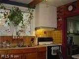 247 Minnesota Ave, Ashtabula, OH 44004 photo 8