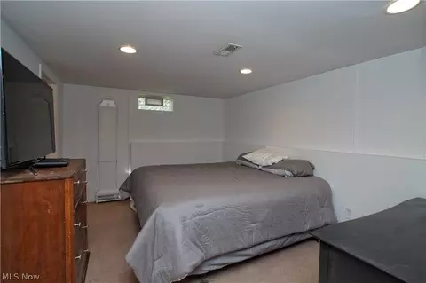 1824 E 298th St, Wickliffe, OH 44092 photo 14