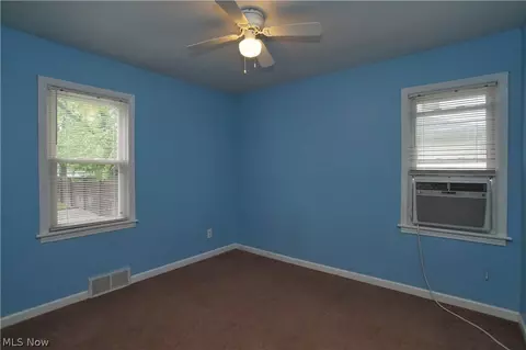 1824 E 298th St, Wickliffe, OH 44092 photo 7