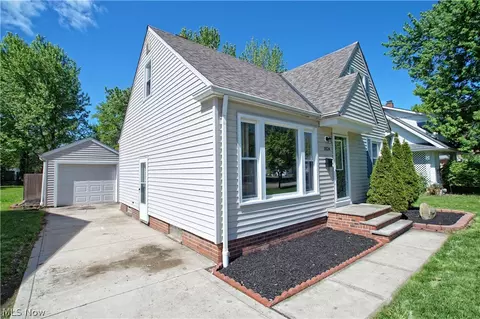 1824 E 298th St, Wickliffe, OH 44092 photo 19