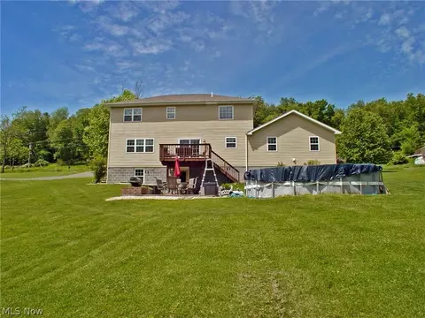100 Walnut Dr, Weirton, WV 26062 photo 25