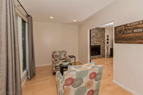 6625 Liberty Rd, Solon, OH 44139 photo 4