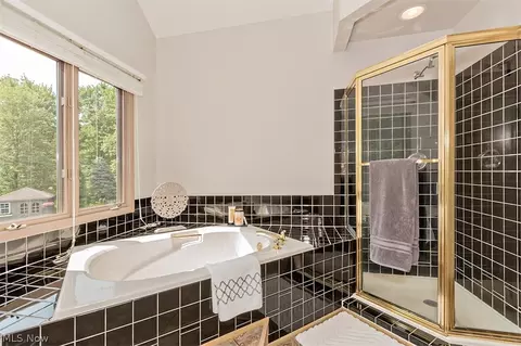 6625 Liberty Rd, Solon, OH 44139 photo 21