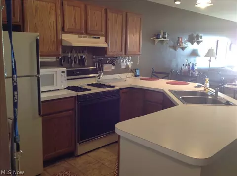 6035 Lake Rd W #112, Ashtabula, OH 44004 photo 11