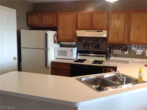6035 Lake Rd W #112, Ashtabula, OH 44004 photo 12
