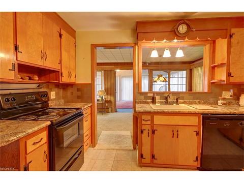 603 Cedar Point Rd, Sandusky, OH 44870 photo 12