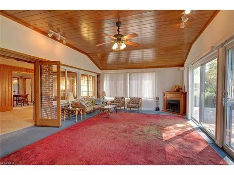 603 Cedar Point Rd, Sandusky, OH 44870 photo 7