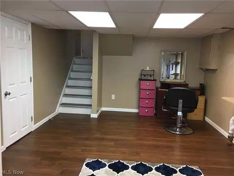 7871 E Linden Ln, Parma, OH 44130 photo 16