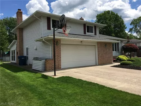 7871 E Linden Ln, Parma, OH 44130 photo 31