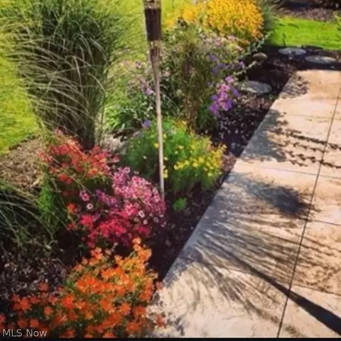7871 E Linden Ln, Parma, OH 44130 photo 32