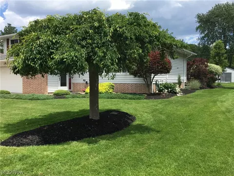 7871 E Linden Ln, Parma, OH 44130 photo 30