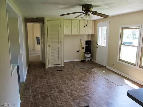 6 Sunset Dr, Lagrange, OH 44050 photo 3