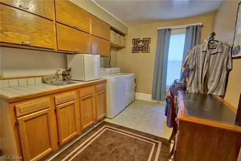 1112 Broad Ave NW, Canton, OH 44708 photo 24