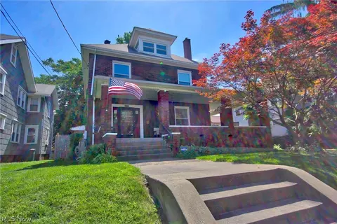 1112 Broad Ave NW, Canton, OH 44708 photo 1