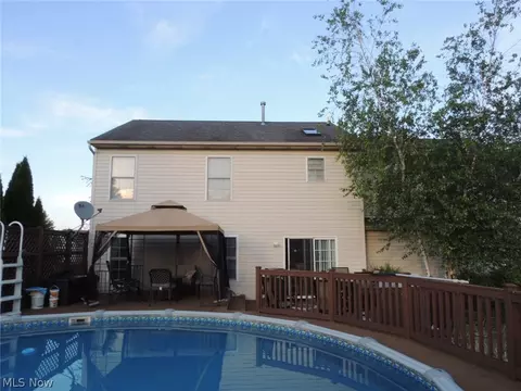 221 Pinehurst Ave, Elyria, OH 44035 photo 34
