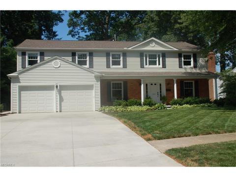 1007 Dockway Dr, Huron, OH 44839 photo 1