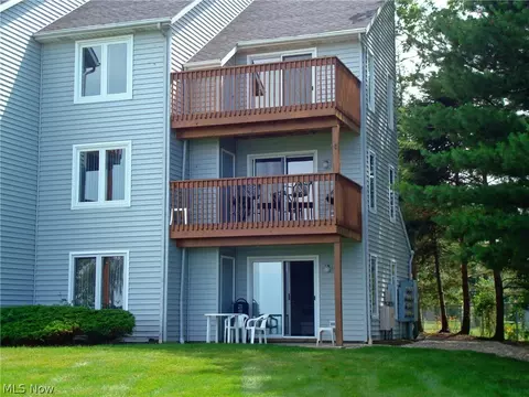 6035 Lake Rd W #521, Ashtabula, OH 44004 photo 2