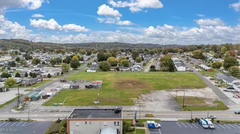 00 Pike St, Parkersburg, WV 26101