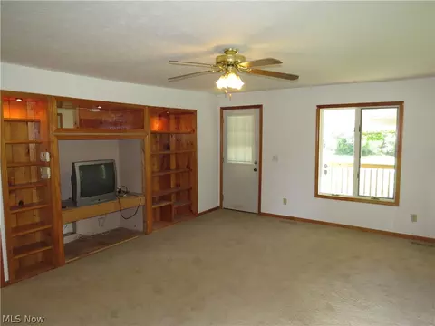 1748 Dock Rd, Madison, OH 44057 photo 3
