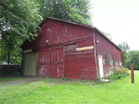 1748 Dock Rd, Madison, OH 44057 photo 5
